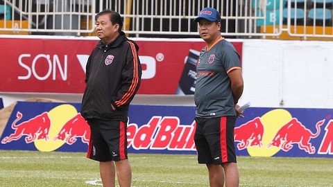  Vì sao ông Đặng Trần Chỉnh được đăng ký làm HLV trưởng Becamex TP.HCM dù chưa có bằng Pro?